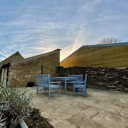 Paddock View, Castle Combe Villa Luaran gambar