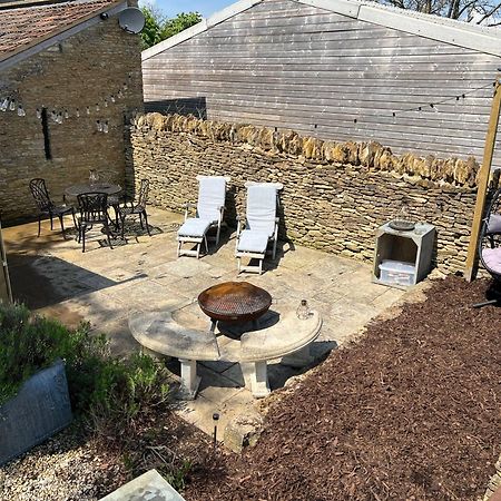 Paddock View, Castle Combe Villa Luaran gambar