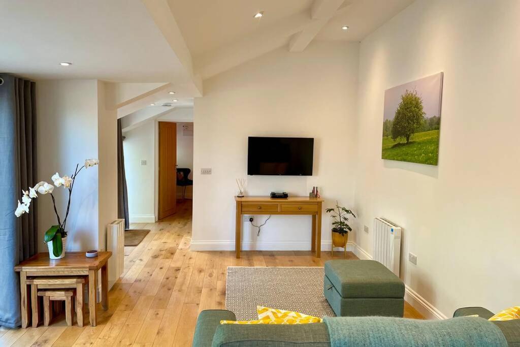 Paddock View, Castle Combe Villa Luaran gambar